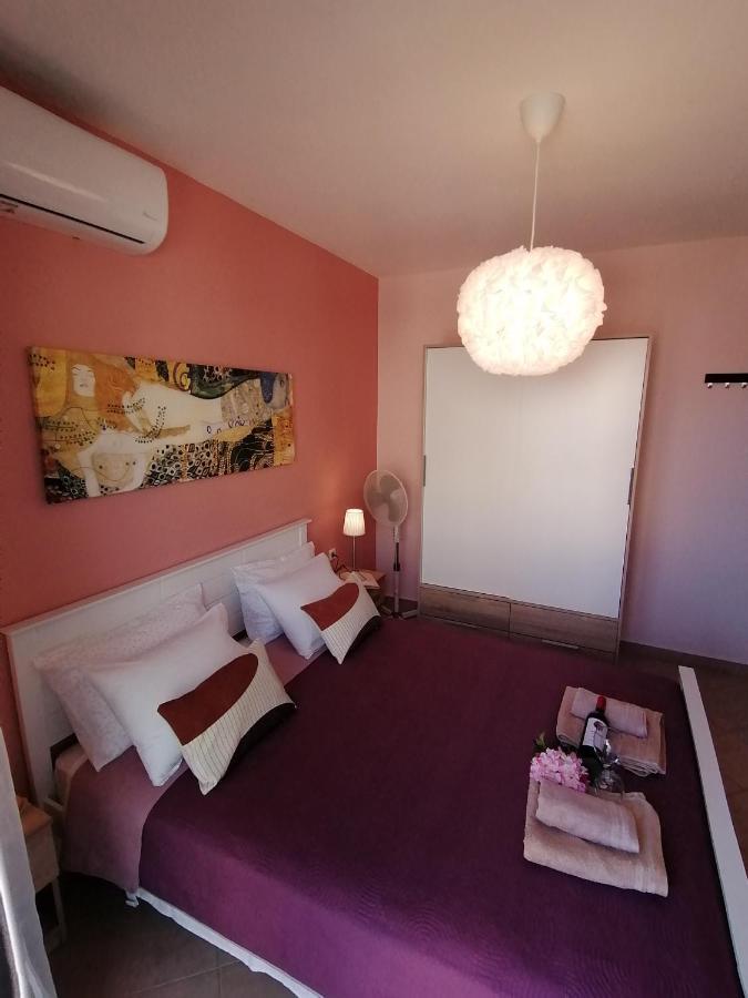 Bella Casa Daire Néa Péramos Dış mekan fotoğraf