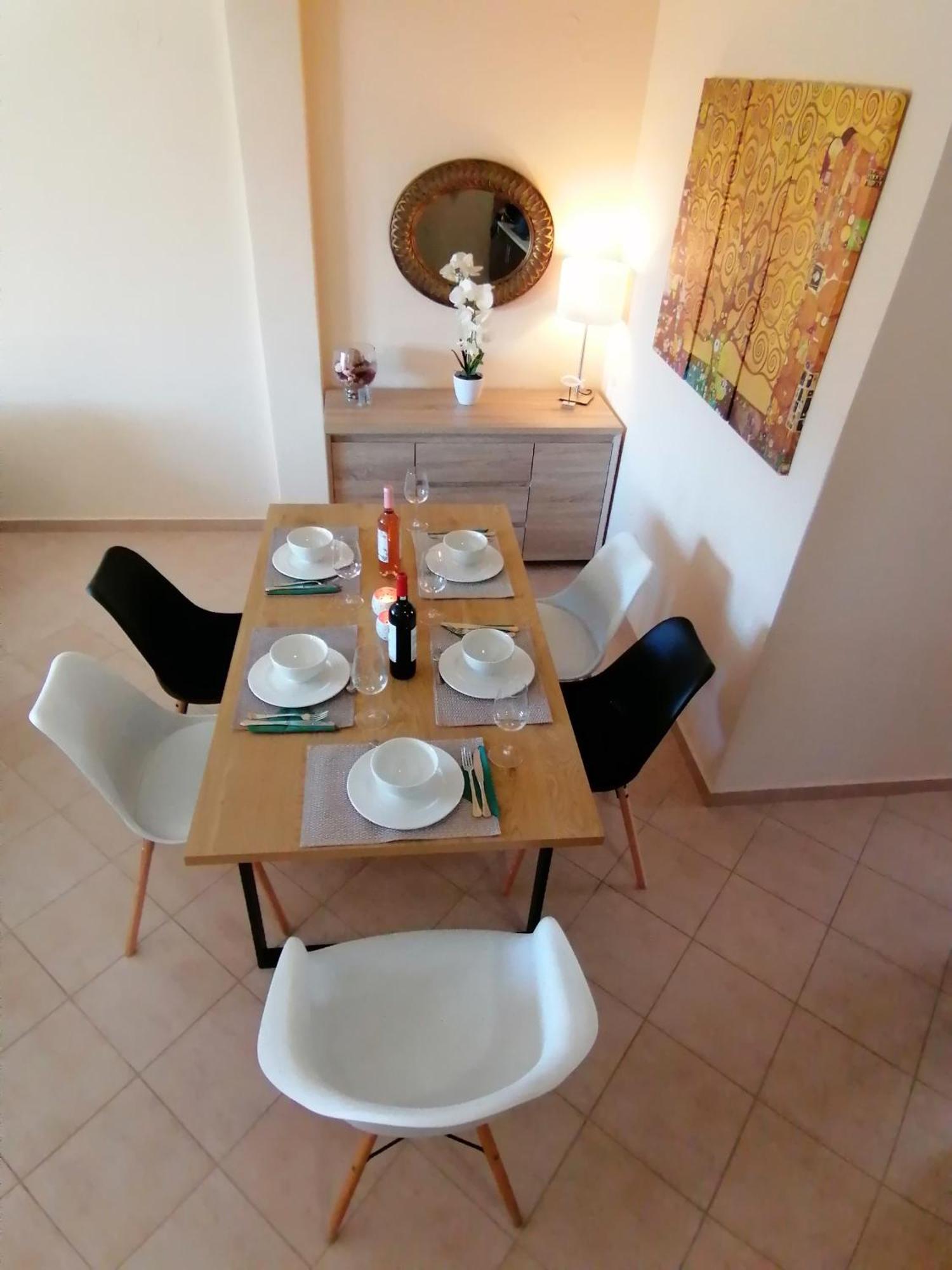 Bella Casa Daire Néa Péramos Dış mekan fotoğraf